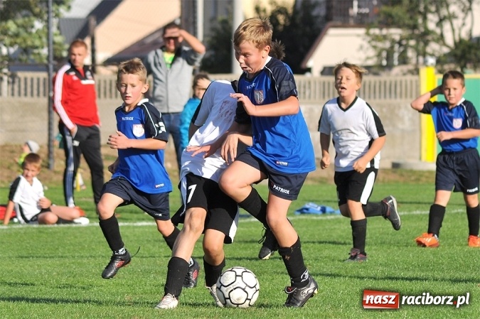 Zdjęcie w galerii na portalu naszraciborz.pl: Orliki: Trzy punkty zostały w Studziennej wiadomości z regionu