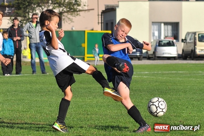 Zdjęcie w galerii na portalu naszraciborz.pl: Orliki: Trzy punkty zostały w Studziennej wiadomości z regionu