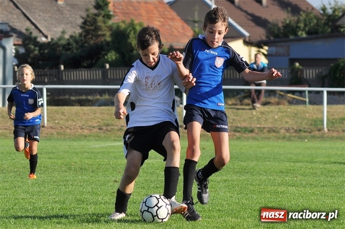 Zdjęcie w galerii na portalu naszraciborz.pl: Orliki: Trzy punkty zostały w Studziennej wiadomości z regionu