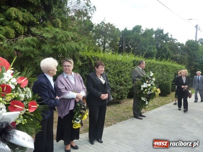 Zdjęcie w galerii na portalu naszraciborz.pl: Zmarł Jan Socha, dyrektor SP 8 i pierwszej Szkoły Mistrzostwa Sportowego wiadomości z regionu