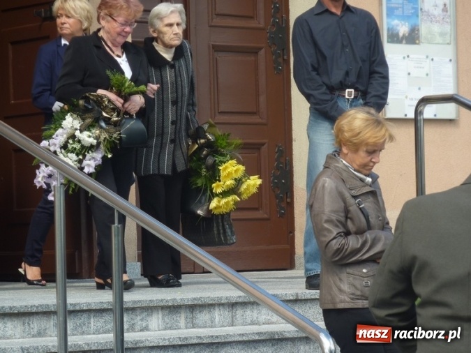 Zdjęcie w galerii na portalu naszraciborz.pl: Zmarł Jan Socha, dyrektor SP 8 i pierwszej Szkoły Mistrzostwa Sportowego wiadomości z regionu