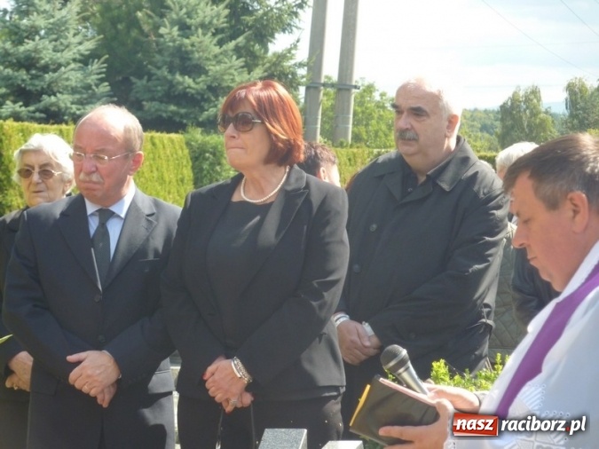 Zdjęcie w galerii na portalu naszraciborz.pl: Zmarł Jan Socha, dyrektor SP 8 i pierwszej Szkoły Mistrzostwa Sportowego wiadomości z regionu