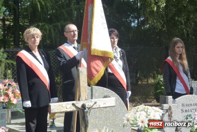 Zdjęcie w galerii na portalu naszraciborz.pl: Zmarł Jan Socha, dyrektor SP 8 i pierwszej Szkoły Mistrzostwa Sportowego wiadomości z regionu