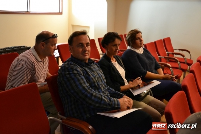 Zdjęcie w galerii na portalu naszraciborz.pl: Ród Fulsteinów w Europie, czyli spotkanie z historią lokalną na zamku wiadomości z regionu