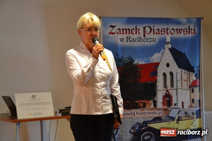 Zdjęcie w galerii na portalu naszraciborz.pl: Ród Fulsteinów w Europie, czyli spotkanie z historią lokalną na zamku wiadomości z regionu