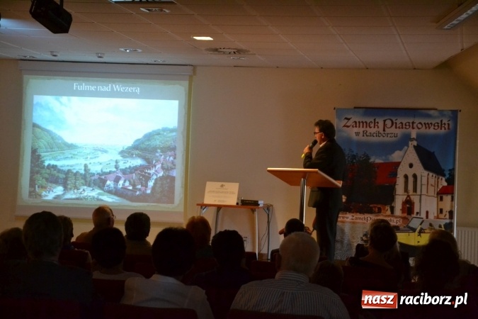 Zdjęcie w galerii na portalu naszraciborz.pl: Ród Fulsteinów w Europie, czyli spotkanie z historią lokalną na zamku wiadomości z regionu