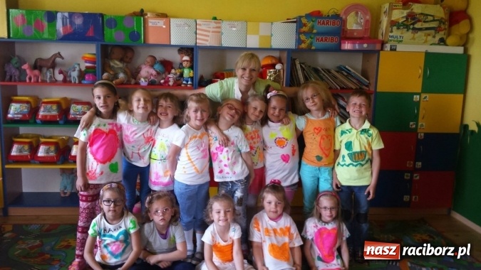 Zdjęcie w galerii na portalu naszraciborz.pl: W Przedszkolu w Nędzy dzieci uczą się o sztuce wiadomości z regionu