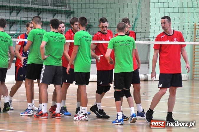 Zdjęcie w galerii na portalu naszraciborz.pl: Siatkarze AZS-u Rafako przygotowują się do nowego sezonu wiadomości z regionu