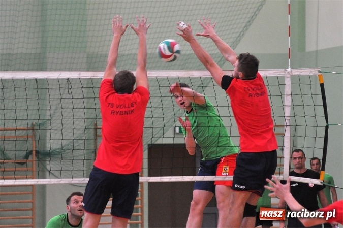 Zdjęcie w galerii na portalu naszraciborz.pl: Siatkarze AZS-u Rafako przygotowują się do nowego sezonu wiadomości z regionu