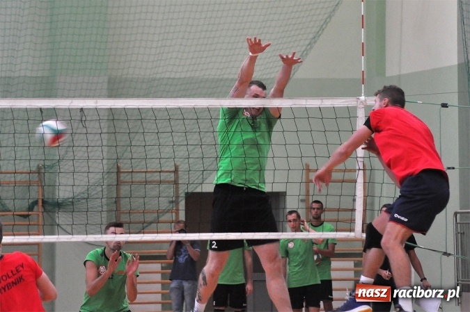 Zdjęcie w galerii na portalu naszraciborz.pl: Siatkarze AZS-u Rafako przygotowują się do nowego sezonu wiadomości z regionu