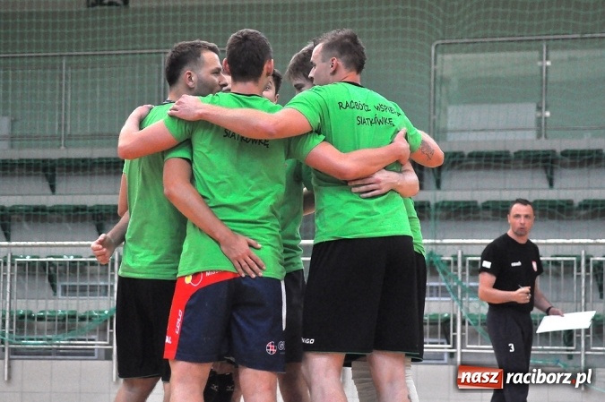 Zdjęcie w galerii na portalu naszraciborz.pl: Siatkarze AZS-u Rafako przygotowują się do nowego sezonu wiadomości z regionu