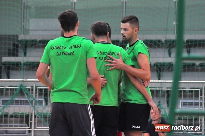 Zdjęcie w galerii na portalu naszraciborz.pl: Siatkarze AZS-u Rafako przygotowują się do nowego sezonu wiadomości z regionu