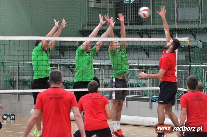 Zdjęcie w galerii na portalu naszraciborz.pl: Siatkarze AZS-u Rafako przygotowują się do nowego sezonu wiadomości z regionu