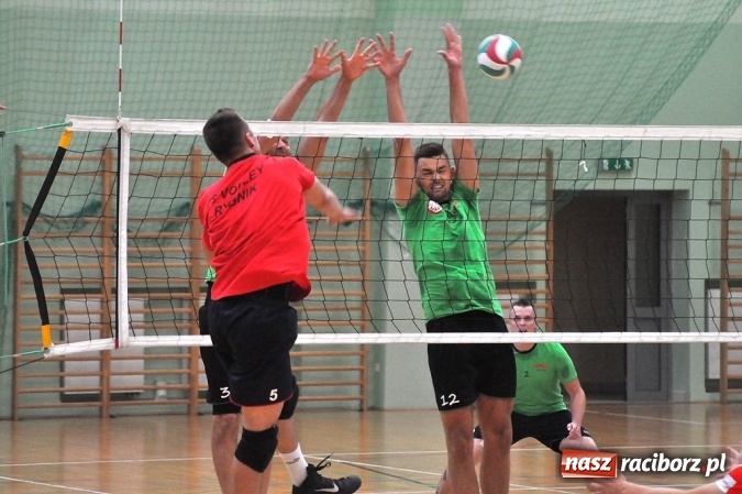 Zdjęcie w galerii na portalu naszraciborz.pl: Siatkarze AZS-u Rafako przygotowują się do nowego sezonu wiadomości z regionu