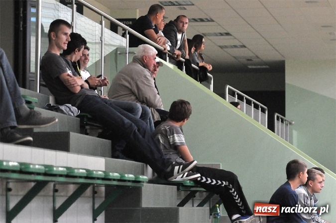 Zdjęcie w galerii na portalu naszraciborz.pl: Siatkarze AZS-u Rafako przygotowują się do nowego sezonu wiadomości z regionu