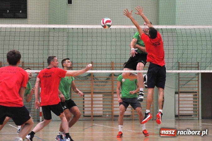 Zdjęcie w galerii na portalu naszraciborz.pl: Siatkarze AZS-u Rafako przygotowują się do nowego sezonu wiadomości z regionu