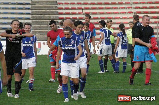 Zdjęcie w galerii na portalu naszraciborz.pl: Dziennikarze po raz drugi wygrali w Raciborzu wiadomości z regionu