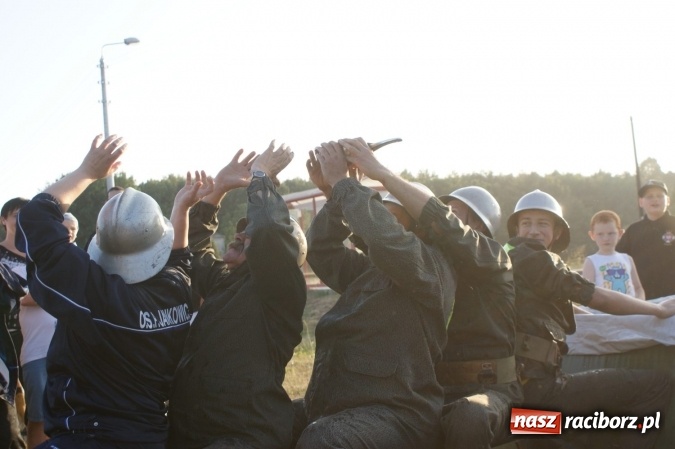 Zdjęcie w galerii na portalu naszraciborz.pl: Zawody strażackie na wesoło w Szymocicach  wiadomości z regionu