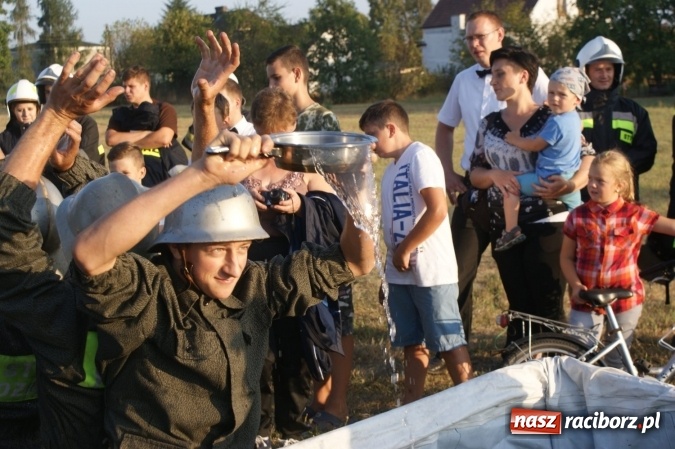 Zdjęcie w galerii na portalu naszraciborz.pl: Zawody strażackie na wesoło w Szymocicach  wiadomości z regionu
