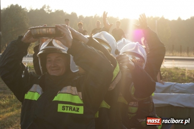 Zdjęcie w galerii na portalu naszraciborz.pl: Zawody strażackie na wesoło w Szymocicach  wiadomości z regionu