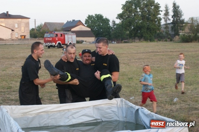 Zdjęcie w galerii na portalu naszraciborz.pl: Zawody strażackie na wesoło w Szymocicach  wiadomości z regionu