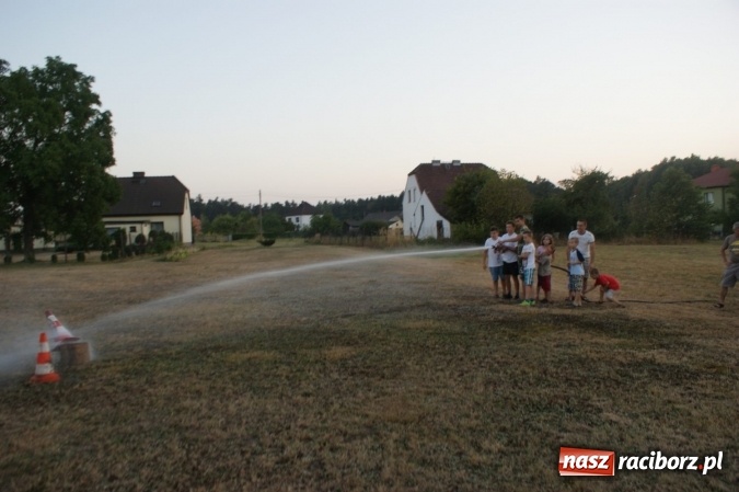 Zdjęcie w galerii na portalu naszraciborz.pl: Zawody strażackie na wesoło w Szymocicach  wiadomości z regionu