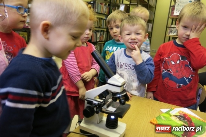 Zdjęcie w galerii na portalu naszraciborz.pl: Nauczycielu, odwiedź z klasą bibliotekę!  wiadomości z regionu