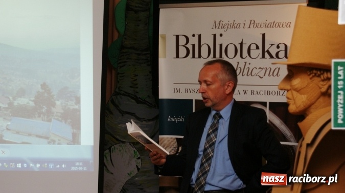 Zdjęcie w galerii na portalu naszraciborz.pl: Sen o Gorylach we mgle wiadomości z regionu