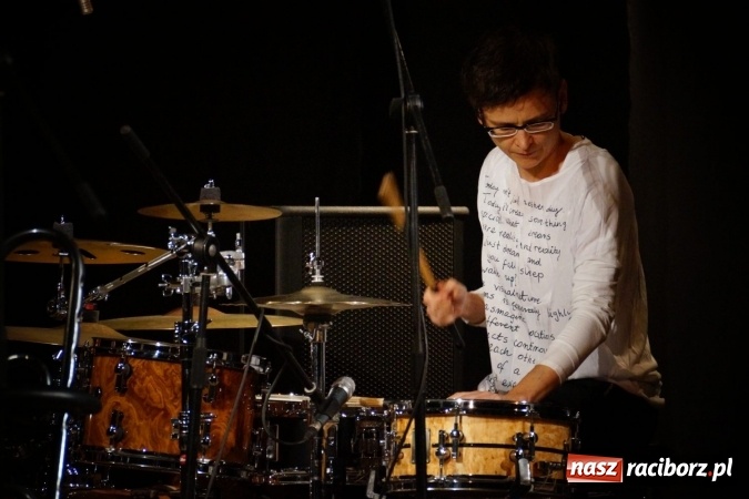 Zdjęcie w galerii na portalu naszraciborz.pl: Marta Bizoń z rewelacyjnym koncertem w Strzesze wiadomości z regionu