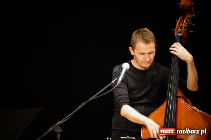 Zdjęcie w galerii na portalu naszraciborz.pl: Marta Bizoń z rewelacyjnym koncertem w Strzesze wiadomości z regionu