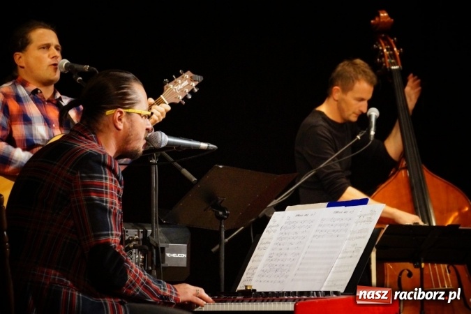 Zdjęcie w galerii na portalu naszraciborz.pl: Marta Bizoń z rewelacyjnym koncertem w Strzesze wiadomości z regionu