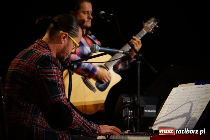 Zdjęcie w galerii na portalu naszraciborz.pl: Marta Bizoń z rewelacyjnym koncertem w Strzesze wiadomości z regionu