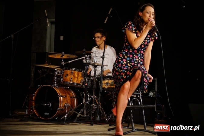 Zdjęcie w galerii na portalu naszraciborz.pl: Marta Bizoń z rewelacyjnym koncertem w Strzesze wiadomości z regionu