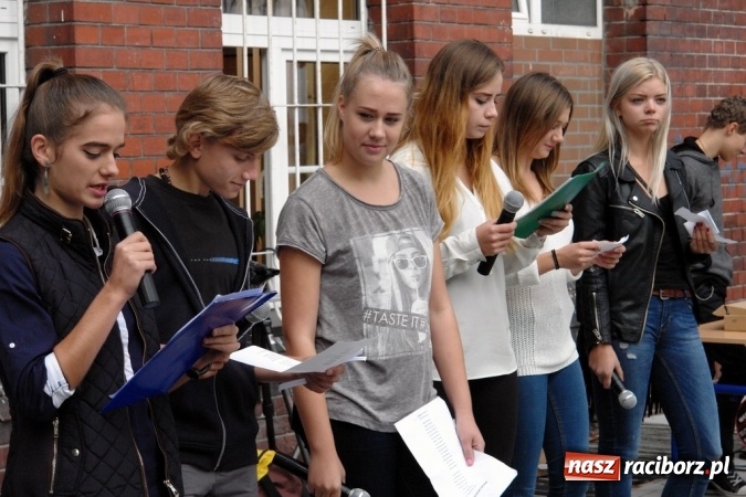 Zdjęcie w galerii na portalu naszraciborz.pl: W ZSOMS wiedzą, że śniadanie daje moc i energię wiadomości z regionu