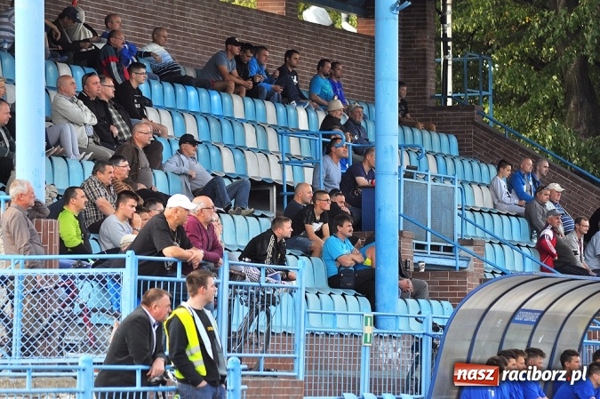 Zdjęcie w galerii na portalu naszraciborz.pl: Dobra passa Unii Racibórz. Trzeci mecz z rzędu bez straty gola wiadomości z regionu