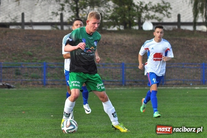 Zdjęcie w galerii na portalu naszraciborz.pl: Dobra passa Unii Racibórz. Trzeci mecz z rzędu bez straty gola wiadomości z regionu