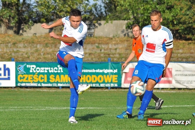Zdjęcie w galerii na portalu naszraciborz.pl: Dobra passa Unii Racibórz. Trzeci mecz z rzędu bez straty gola wiadomości z regionu