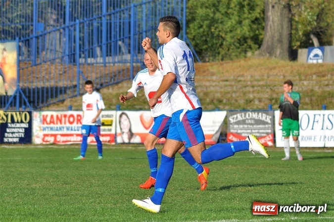 Zdjęcie w galerii na portalu naszraciborz.pl: Dobra passa Unii Racibórz. Trzeci mecz z rzędu bez straty gola wiadomości z regionu