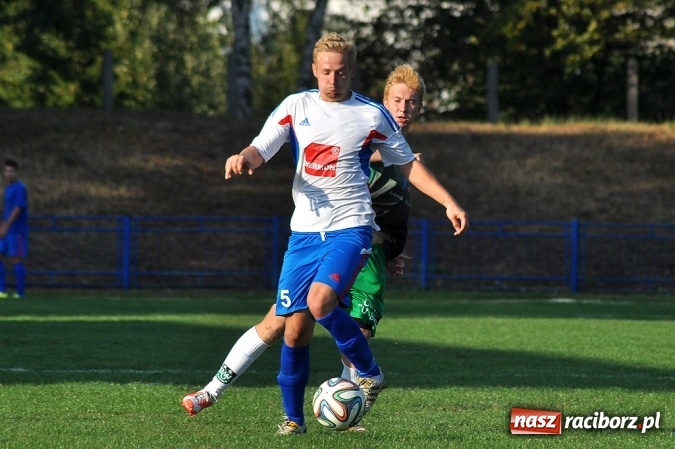 Zdjęcie w galerii na portalu naszraciborz.pl: Dobra passa Unii Racibórz. Trzeci mecz z rzędu bez straty gola wiadomości z regionu