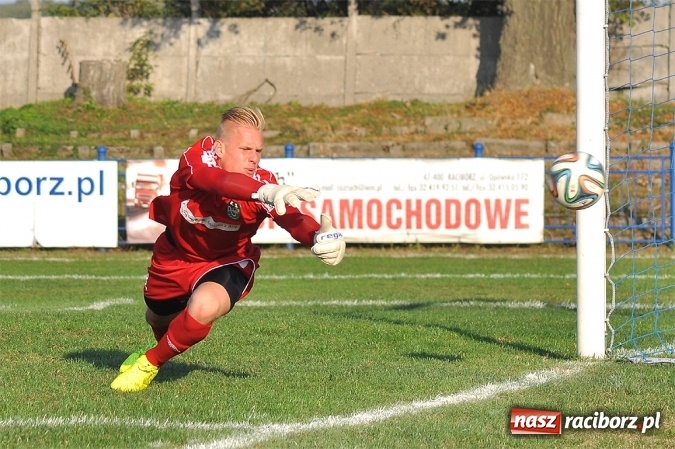 Zdjęcie w galerii na portalu naszraciborz.pl: Dobra passa Unii Racibórz. Trzeci mecz z rzędu bez straty gola wiadomości z regionu