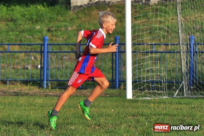 Zdjęcie w galerii na portalu naszraciborz.pl: Dobra passa Unii Racibórz. Trzeci mecz z rzędu bez straty gola wiadomości z regionu