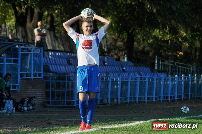 Zdjęcie w galerii na portalu naszraciborz.pl: Dobra passa Unii Racibórz. Trzeci mecz z rzędu bez straty gola wiadomości z regionu