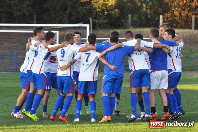 Zdjęcie w galerii na portalu naszraciborz.pl: Dobra passa Unii Racibórz. Trzeci mecz z rzędu bez straty gola wiadomości z regionu