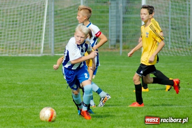 Zdjęcie w galerii na portalu naszraciborz.pl: II liga trampkarzy: Młodzi Unici bezlitośni dla Piasta Cieszyn wiadomości z regionu