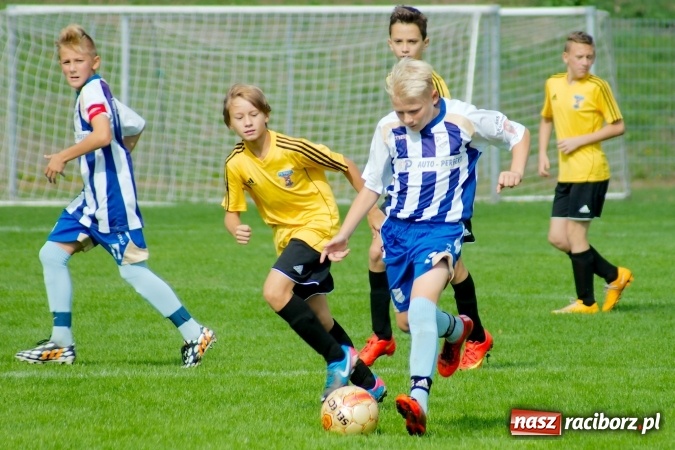 Zdjęcie w galerii na portalu naszraciborz.pl: II liga trampkarzy: Młodzi Unici bezlitośni dla Piasta Cieszyn wiadomości z regionu