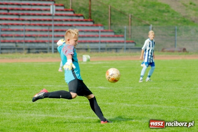 Zdjęcie w galerii na portalu naszraciborz.pl: II liga trampkarzy: Młodzi Unici bezlitośni dla Piasta Cieszyn wiadomości z regionu