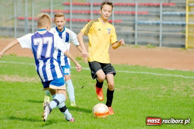 Zdjęcie w galerii na portalu naszraciborz.pl: II liga trampkarzy: Młodzi Unici bezlitośni dla Piasta Cieszyn wiadomości z regionu