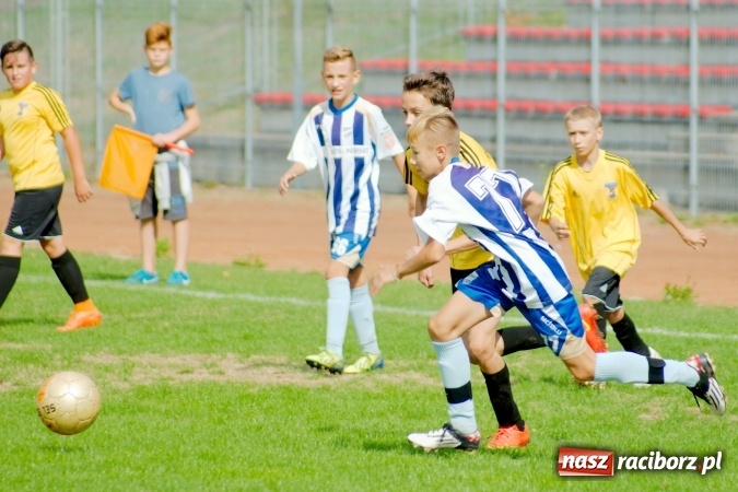 Zdjęcie w galerii na portalu naszraciborz.pl: II liga trampkarzy: Młodzi Unici bezlitośni dla Piasta Cieszyn wiadomości z regionu