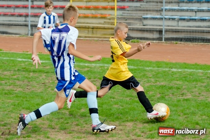 Zdjęcie w galerii na portalu naszraciborz.pl: II liga trampkarzy: Młodzi Unici bezlitośni dla Piasta Cieszyn wiadomości z regionu