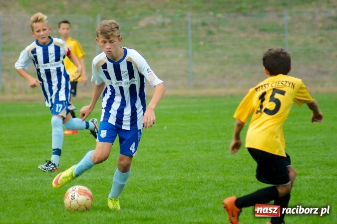 Zdjęcie w galerii na portalu naszraciborz.pl: II liga trampkarzy: Młodzi Unici bezlitośni dla Piasta Cieszyn wiadomości z regionu